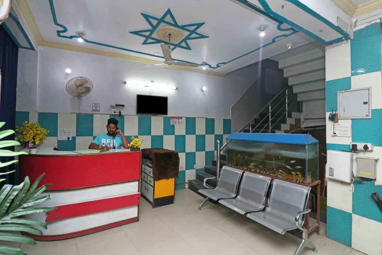 Oyo 30288 Hotel Moon Palace Lucknow Exterior photo