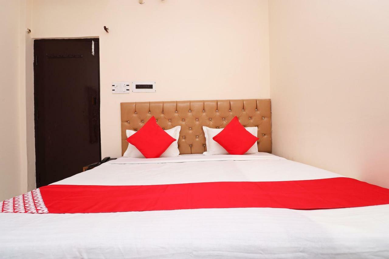 Oyo 30288 Hotel Moon Palace Lucknow Exterior photo