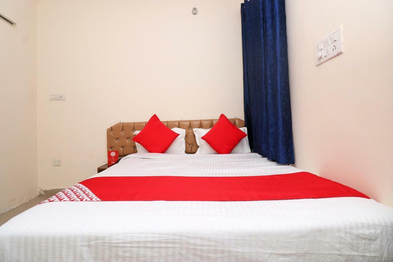 Oyo 30288 Hotel Moon Palace Lucknow Exterior photo